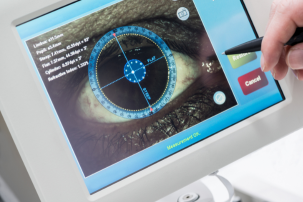 eye doctor